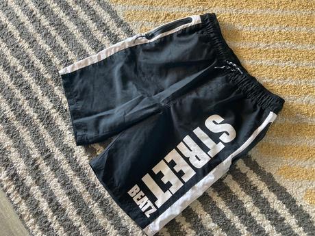 Plavky s nápisom 146/152, takko,146