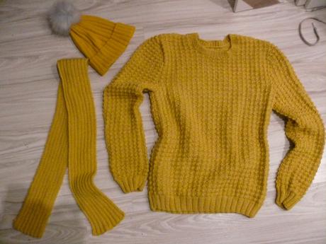 Pleteny sveter s/m rucná práca, s