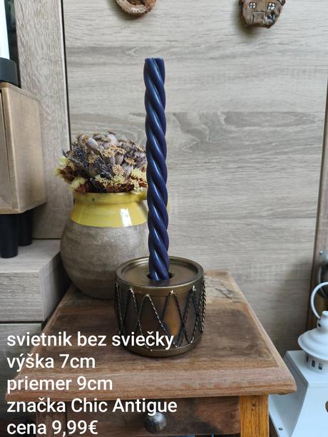 Svietnik značky chic antigue,