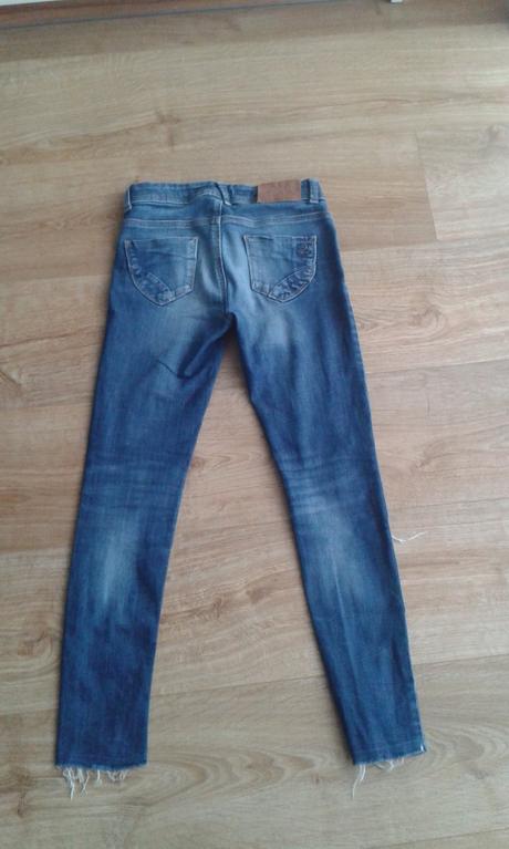 Dievčenské rifle, c&a,152