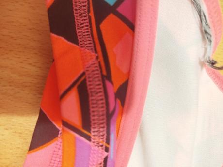 Stálofarebné plavky funkita, 122