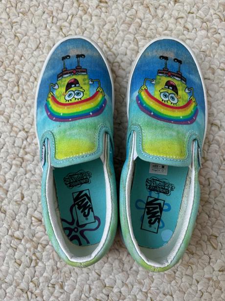 Slip on vans, vans,32