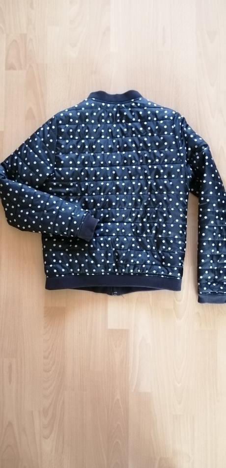 Dievčenská bunda, 164