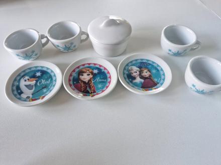 Porcelánový riad ľadové kráľovstvo,
