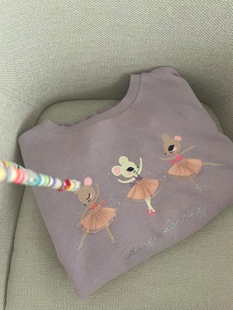 Mikinka s baletkami, h&m,134