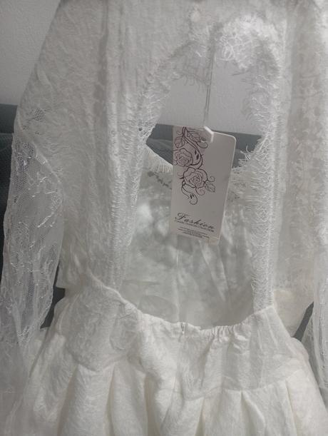 Biele krajkove šaty l, l