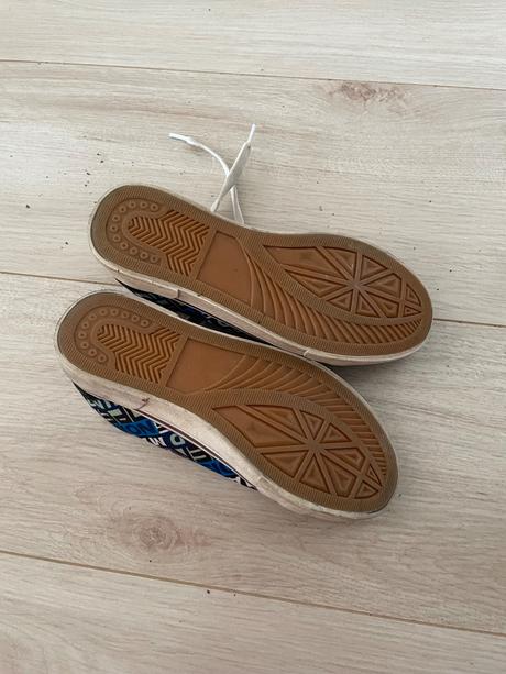 Platenky, reserved,34