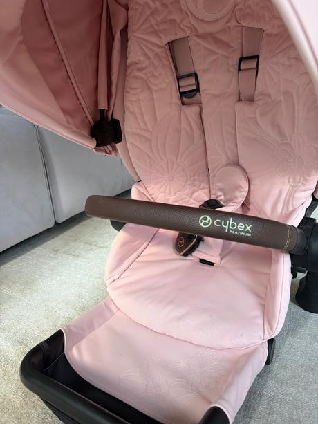 Cybex priam seat pack a konstrukcia simply flower, cybex,cybex priam so sedadlom lux seat
