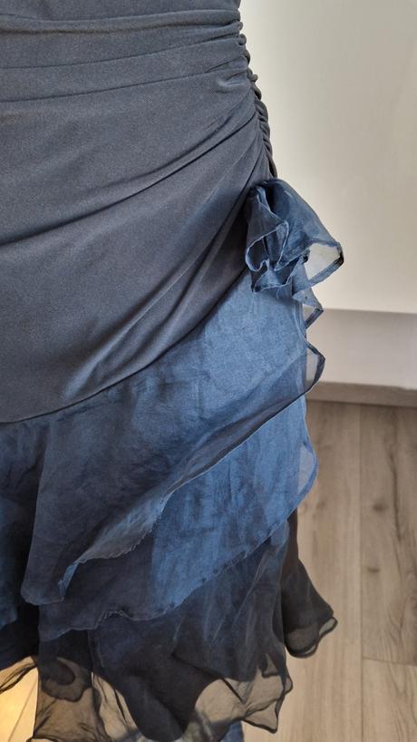 Spoločenské šaty, c&a,s