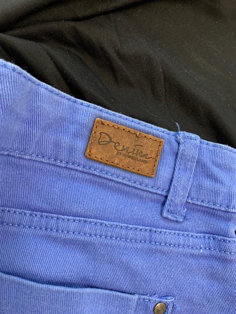 Modré kraťasy sutherland, 34