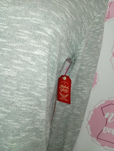 Nový pulóvrik, l / xl