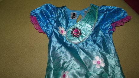 Kostym pre trollinku od george, 