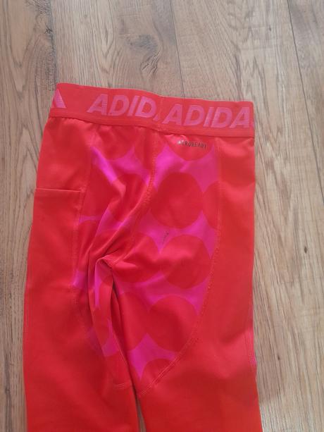Adidas leginy, adidas,122
