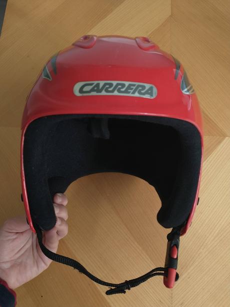 Lyžiarska prilba carrera, s