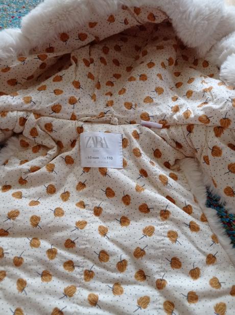 Chlpatá vesta, zara,110