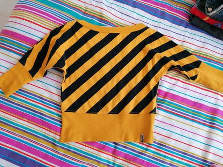 Mikina s lodičkovým výstrihom, h&m,122