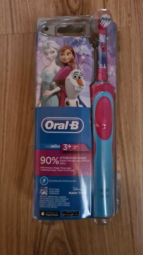 Zubná kefka oral b frozen, 