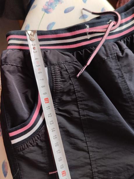 Hrubé nohavice, 134