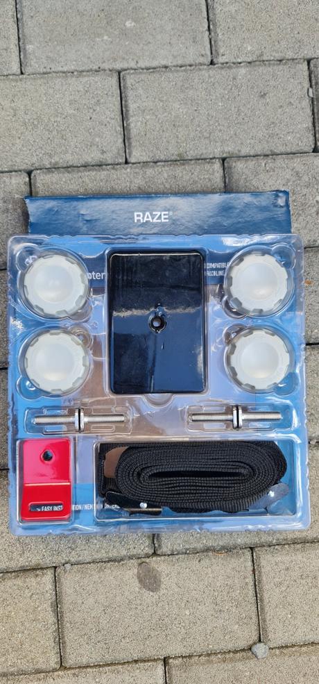 Univerzálna sada na uchytenie strešného boxu, 