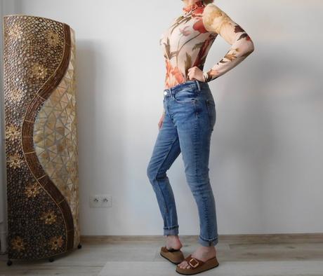 Body kvietkované vzor pružné +rifle,, s