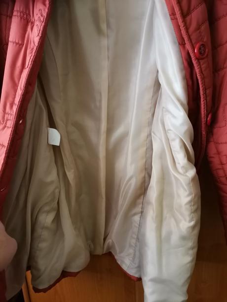 Dámsky kabát /vetrovka, 44