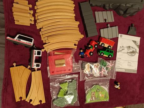 Vlacikova dráha komplet vybavena,