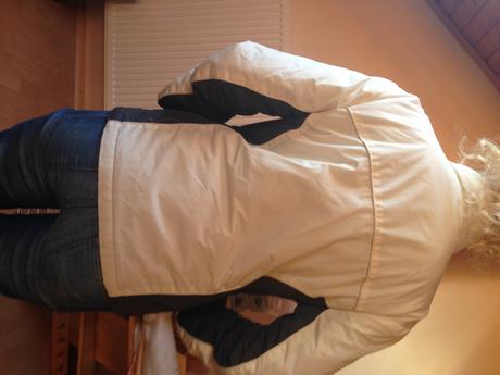 Značková prechodná dámska bunda, reebok,m