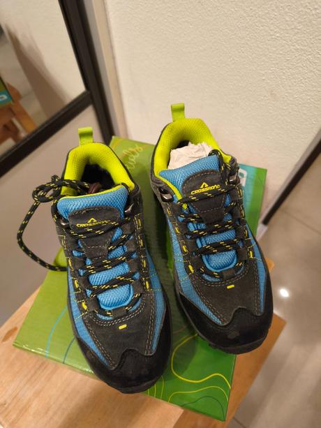 Turistické nízke topánky, 31