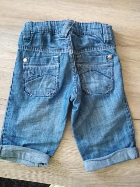 Krátke nohavice, c&a,98