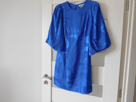 Reserved šaty -38v, pevný materiál, reserved,38