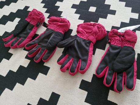 Skvele teple rukavice-prstacky v.6-8r. a 8-10r., 128