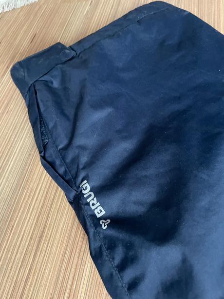 Oteplovačky 152/158, brugi,158