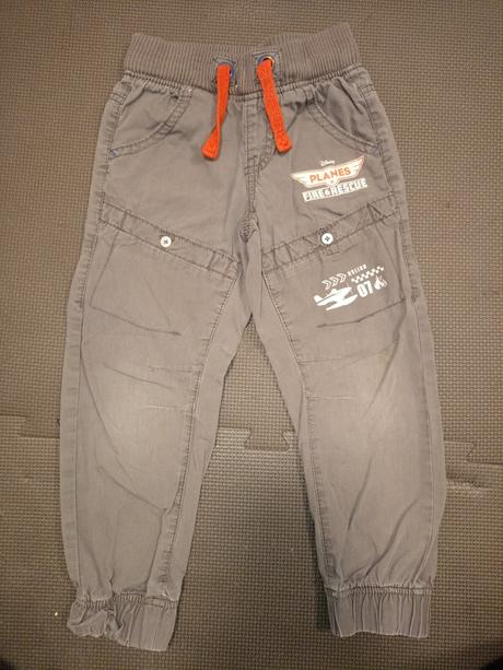 Nohavice, disney,110