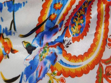 Velmi pekna kvalitna bluzka, 48