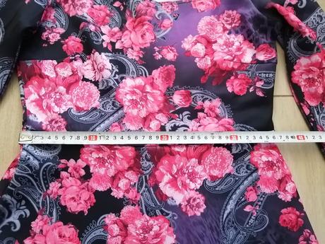 Šaty, zaujímavý výstrih, bonprix,s