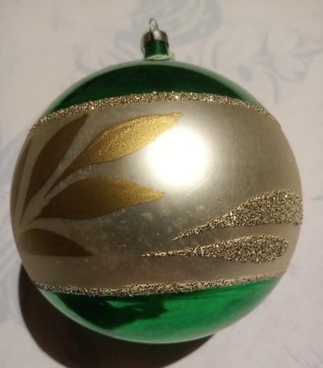 Vianocne ozdoby retro gule velke obvod 30-33cm.,