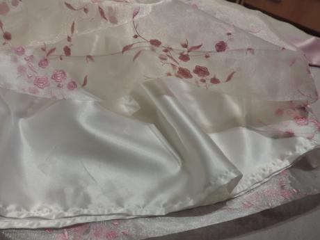 Sviatočný komplet, 104