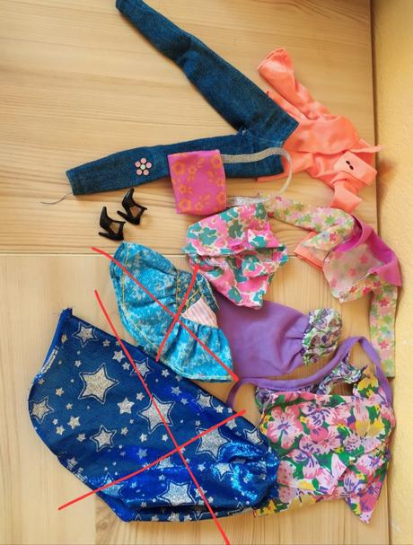 Barbie balíček oblečenia (48),