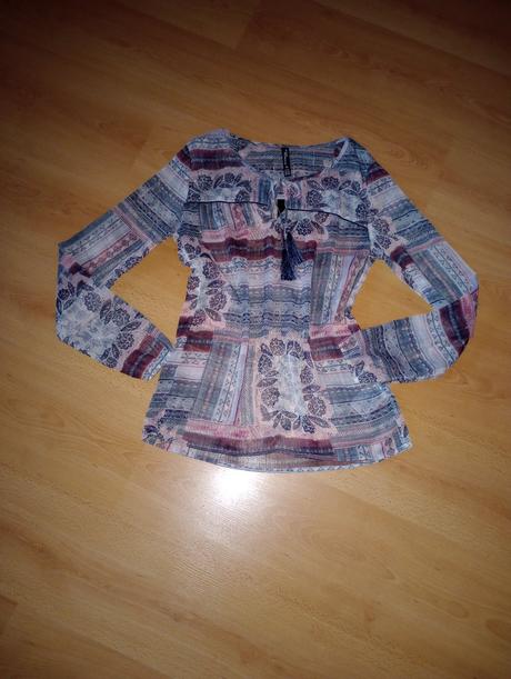 Ľahučká blúzka 36/38, 36