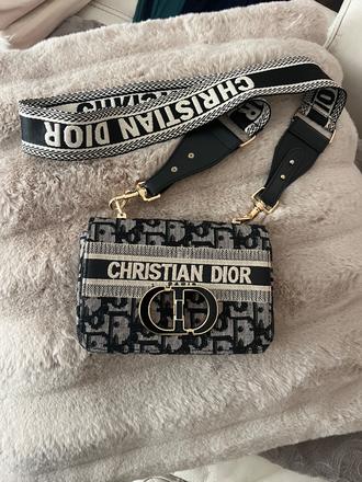 Krásna štílová kabelka, 