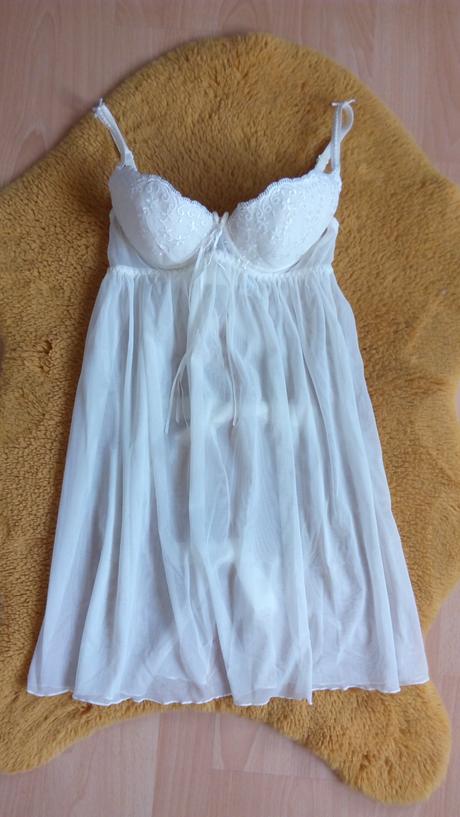 Dámska nočná košieľka, s