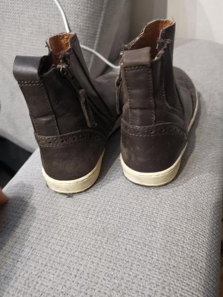 Prechodné vyššie topánky, 30