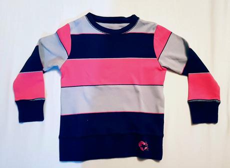 Predám detskú mikinu zn. authority, authority,104