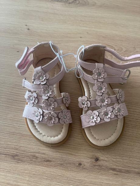 Sandalky, fox & bunny,21