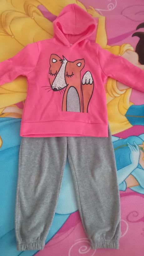 Tepláková súprava, 110