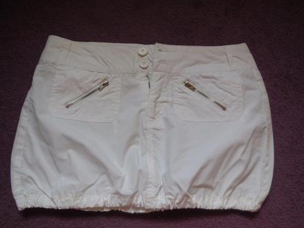 Biela športová sukna, s