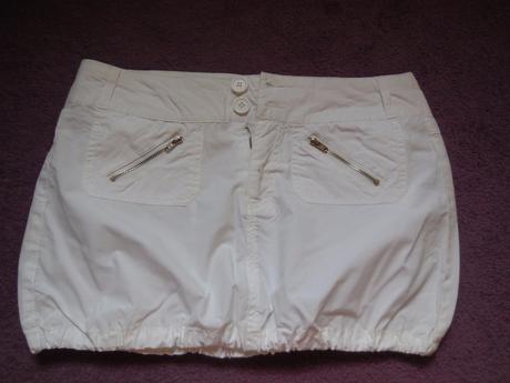 Biela športová sukna, s