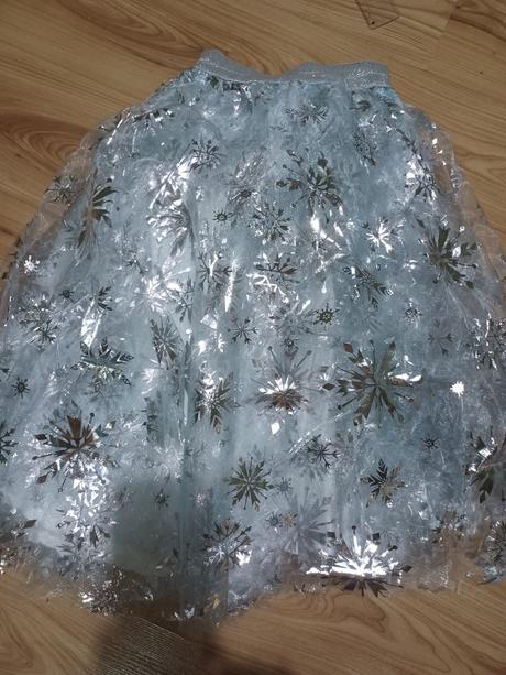 Elza sukňa a plášť, 