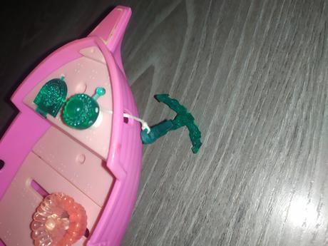 Blue box piratska lod,