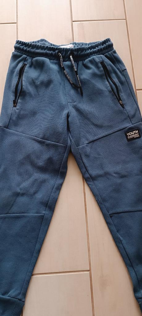 Nohavice, reserved,146